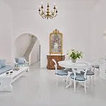 Ferienhaus Alice's Noble House *
