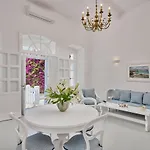 Alice's Noble House 펜션